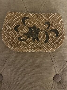 Vintage Miranda - Made in Japan - Small Pearl Beaded Floral Clutch - Cream